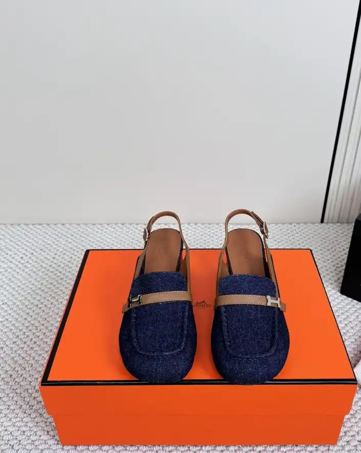 hype Hermes Sandals