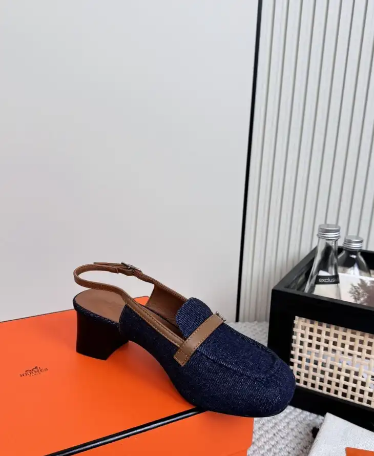 hype Hermes Sandals