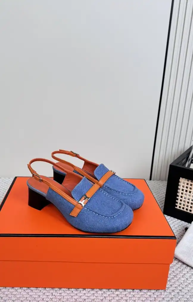 hype Hermes Sandals