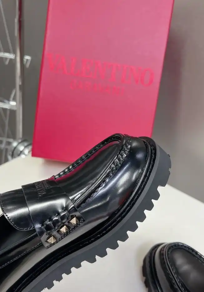 hype Valentino Leather Shoes