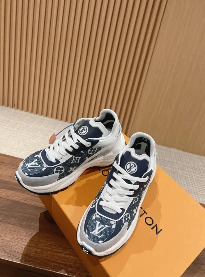 hype Louis Vuitton Sneakers