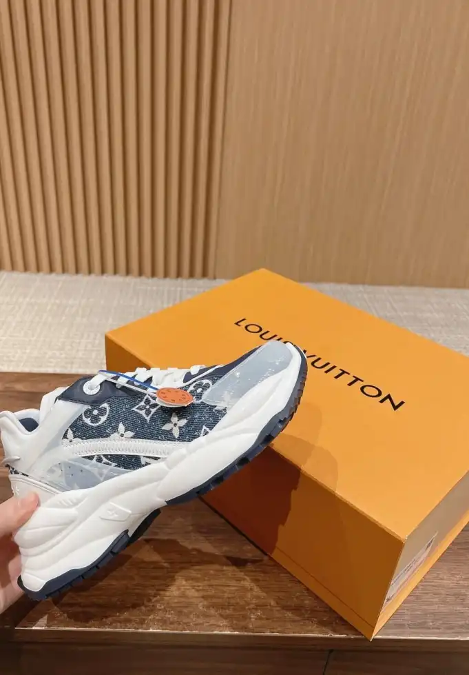 hype Louis Vuitton Sneakers