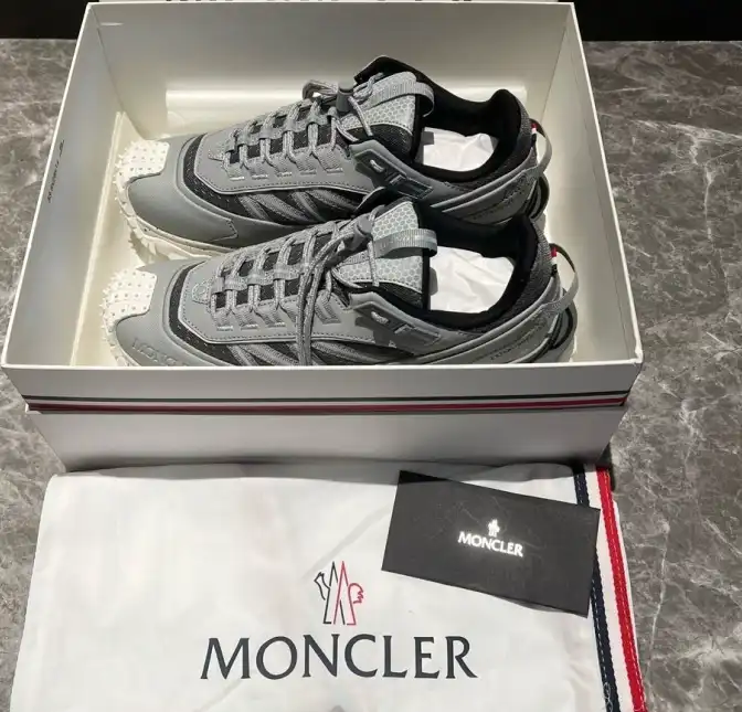 hype Moncler Sneakers