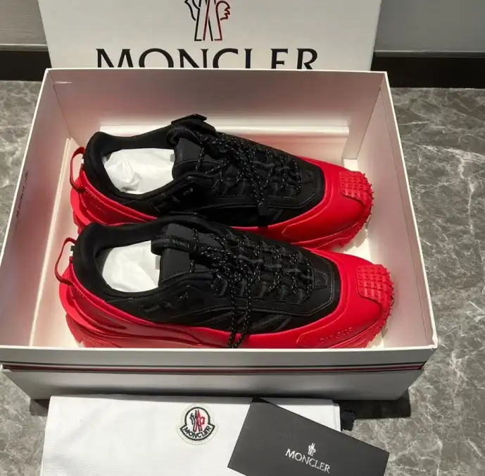 hype Moncler Sneakers