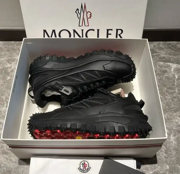 hype Moncler Sneakers