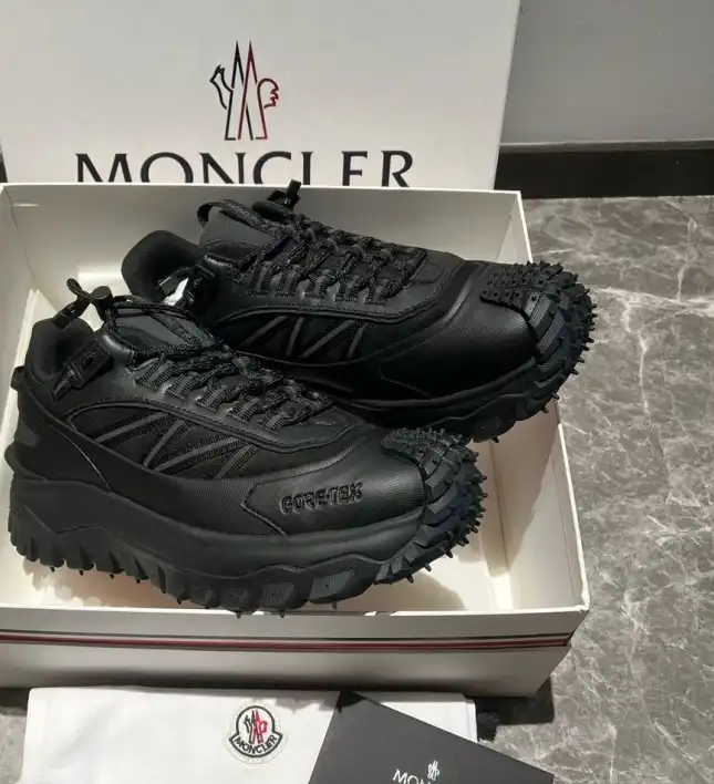 hype Moncler Sneakers