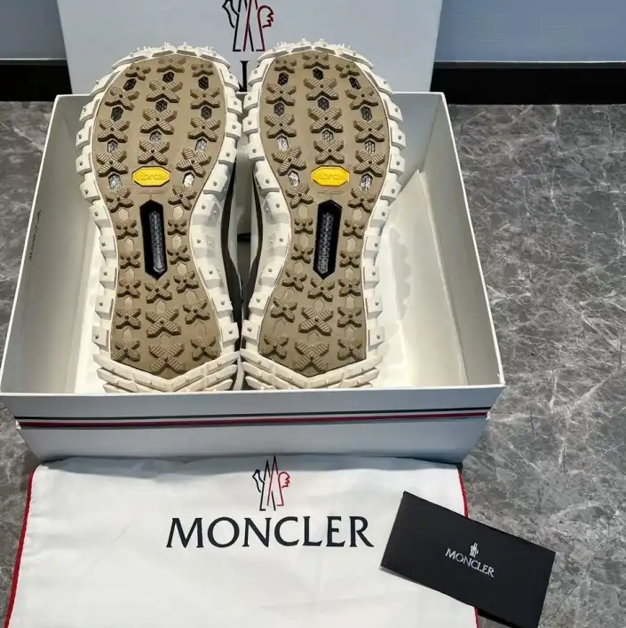 hype Moncler Sneakers