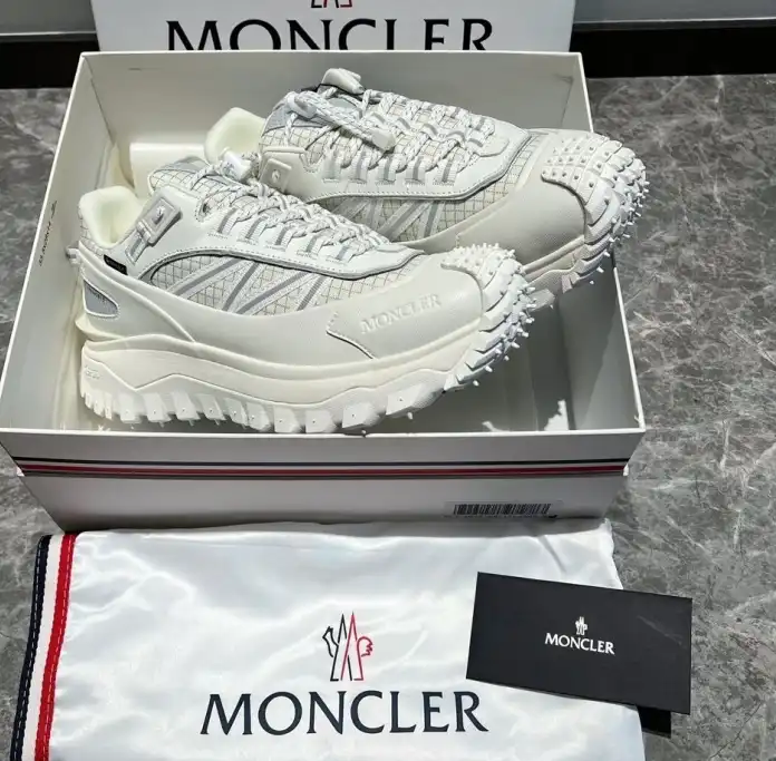 hype Moncler Sneakers