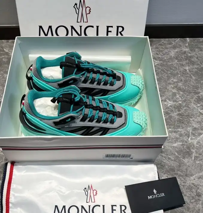 hype Moncler Sneakers