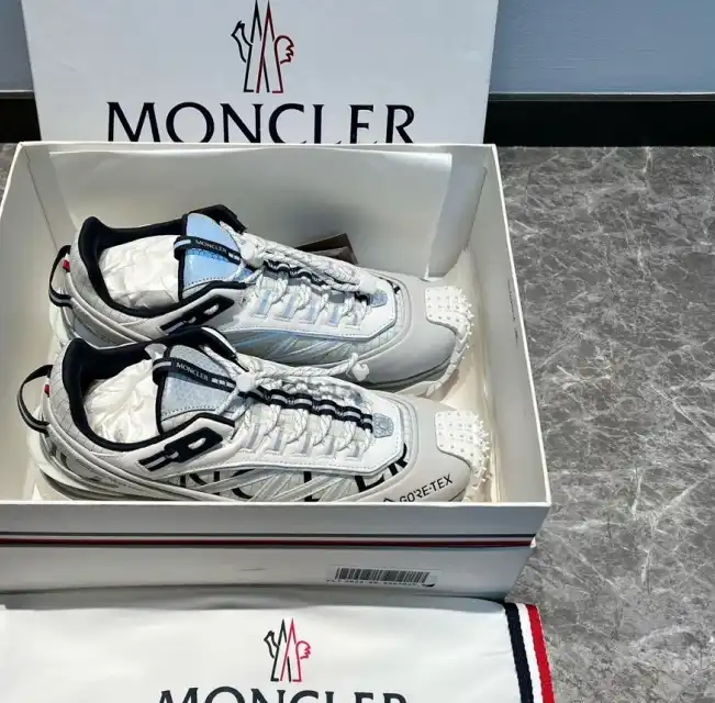 hype Moncler Sneakers