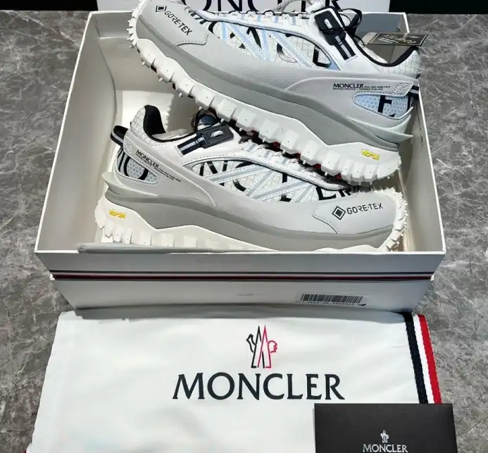 hype Moncler Sneakers