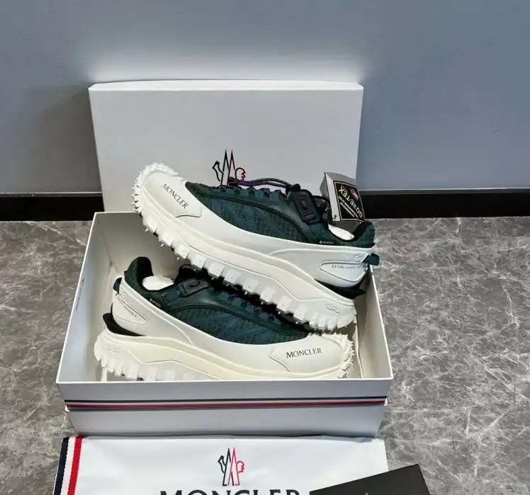 hype Moncler Sneakers