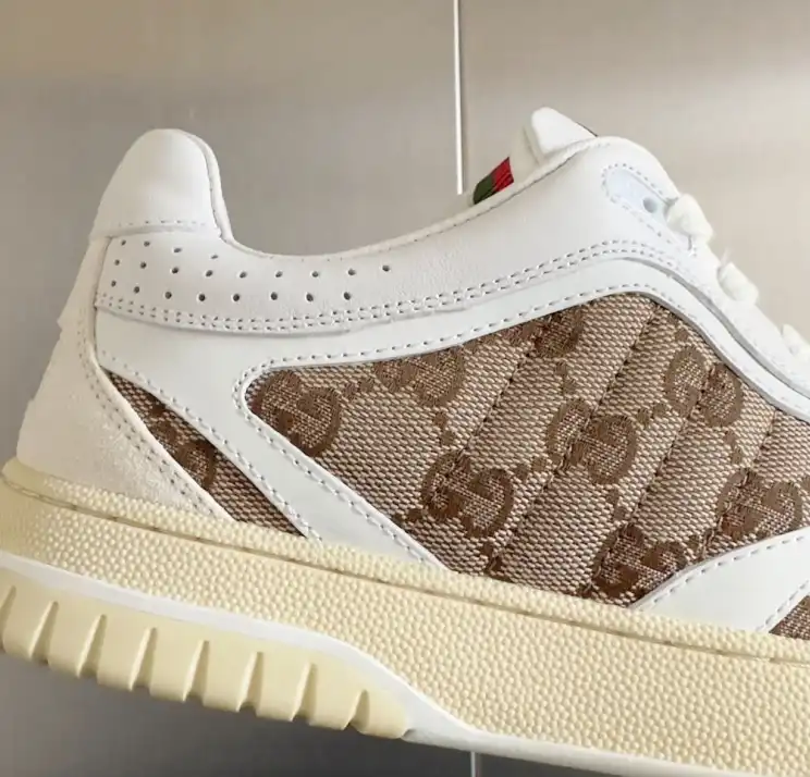 hype Gucci Sneakers