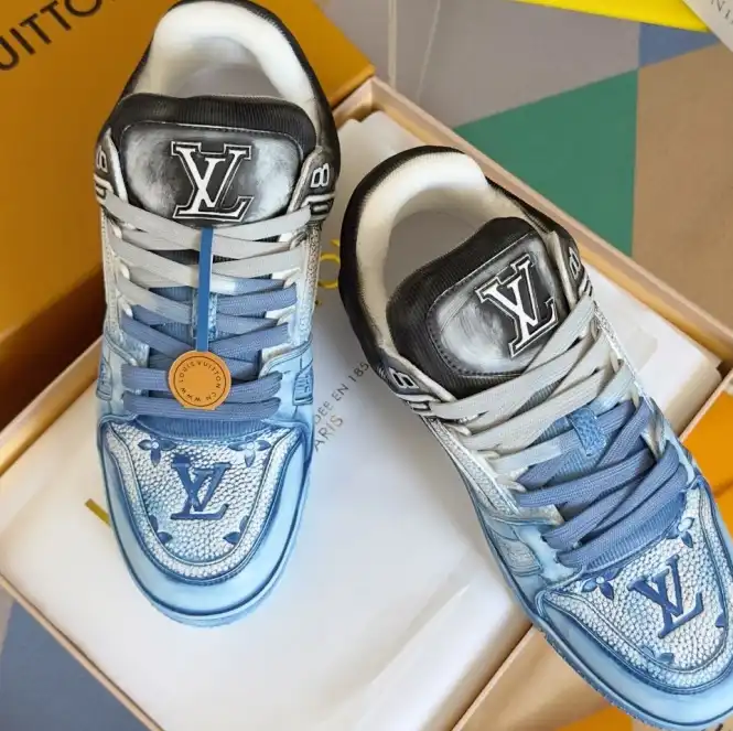 hype Louis Vuitton Sneakers