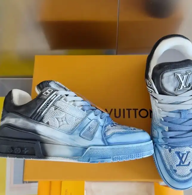 hype Louis Vuitton Sneakers