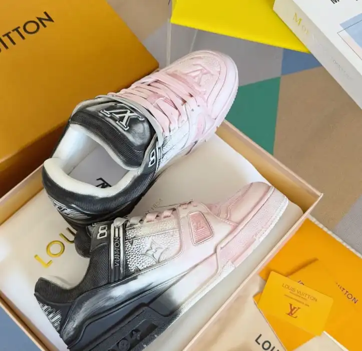 hype Louis Vuitton Sneakers