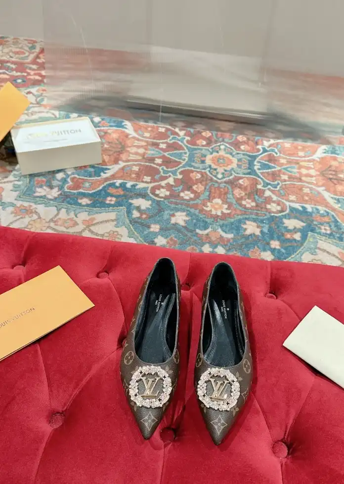 hype LV flat shoes