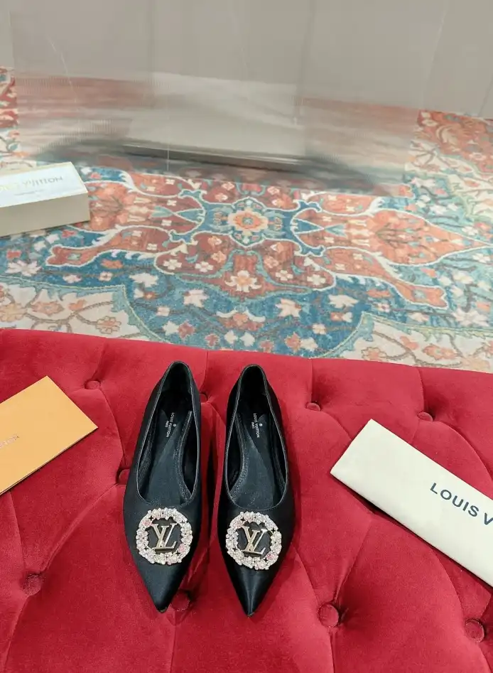 hype LV flat shoes