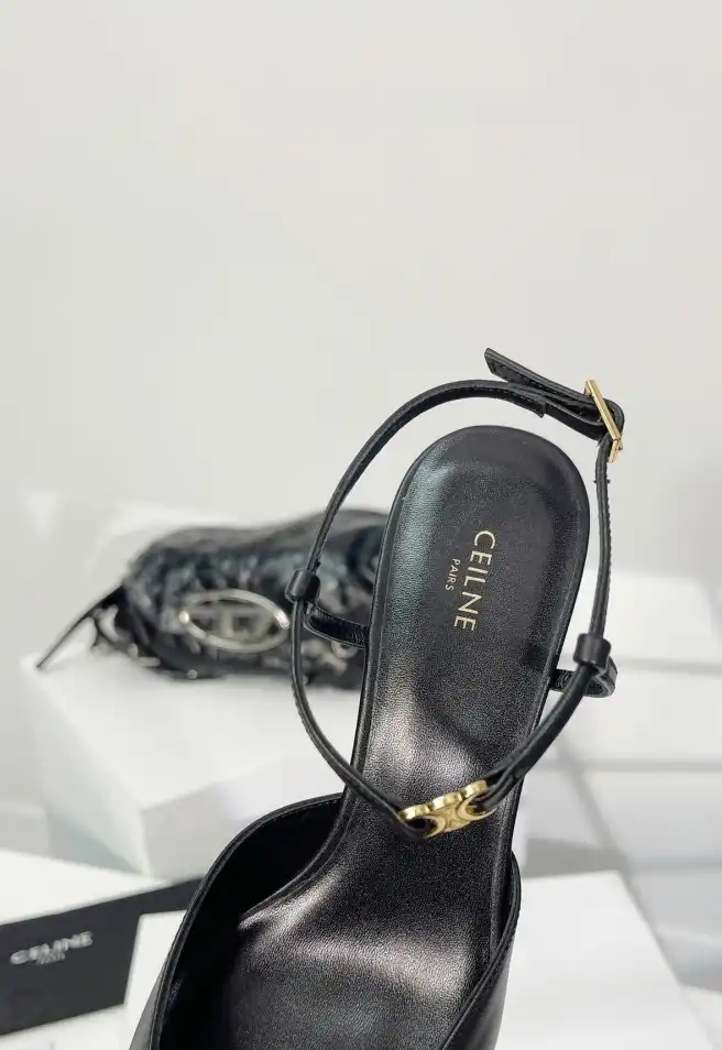 hype Chanel High Heels