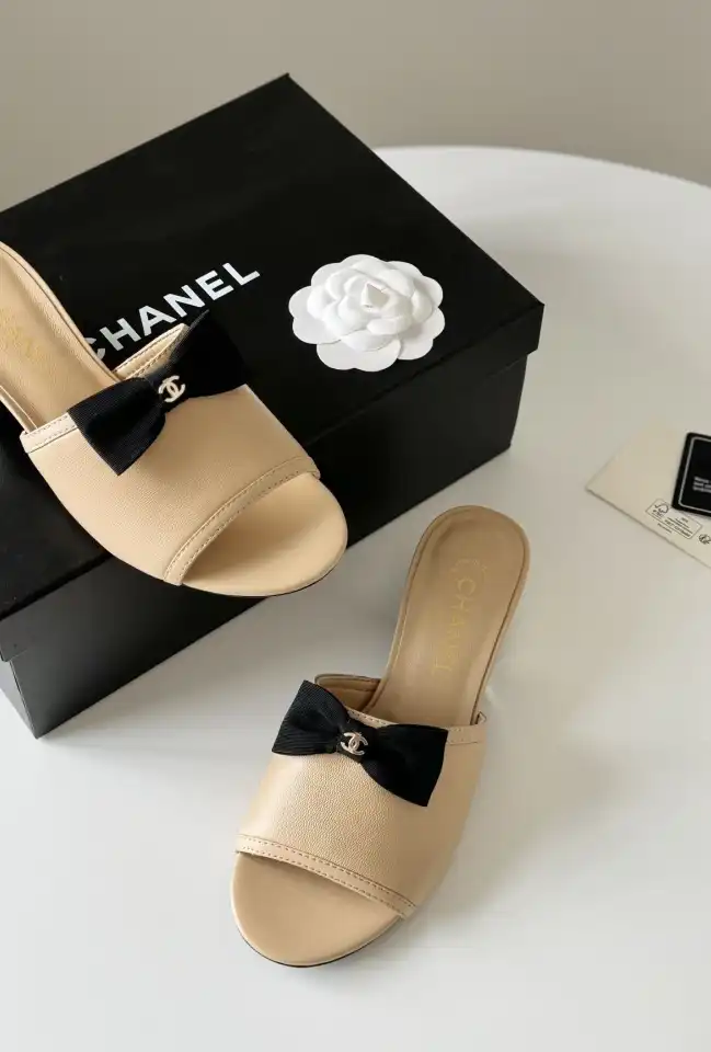 hype Chanel High Heels