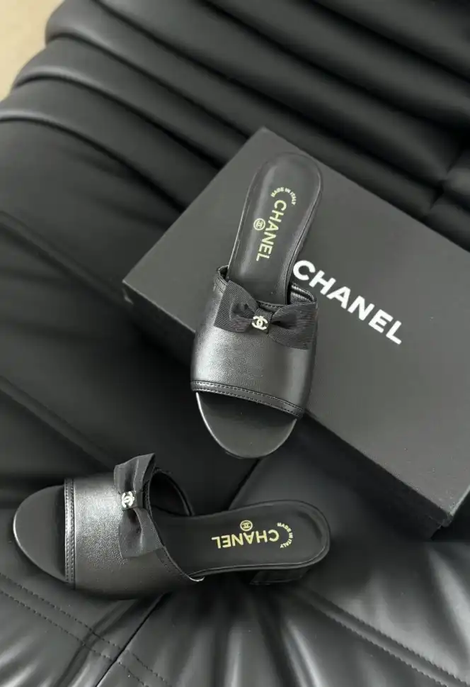 hype Chanel High Heels