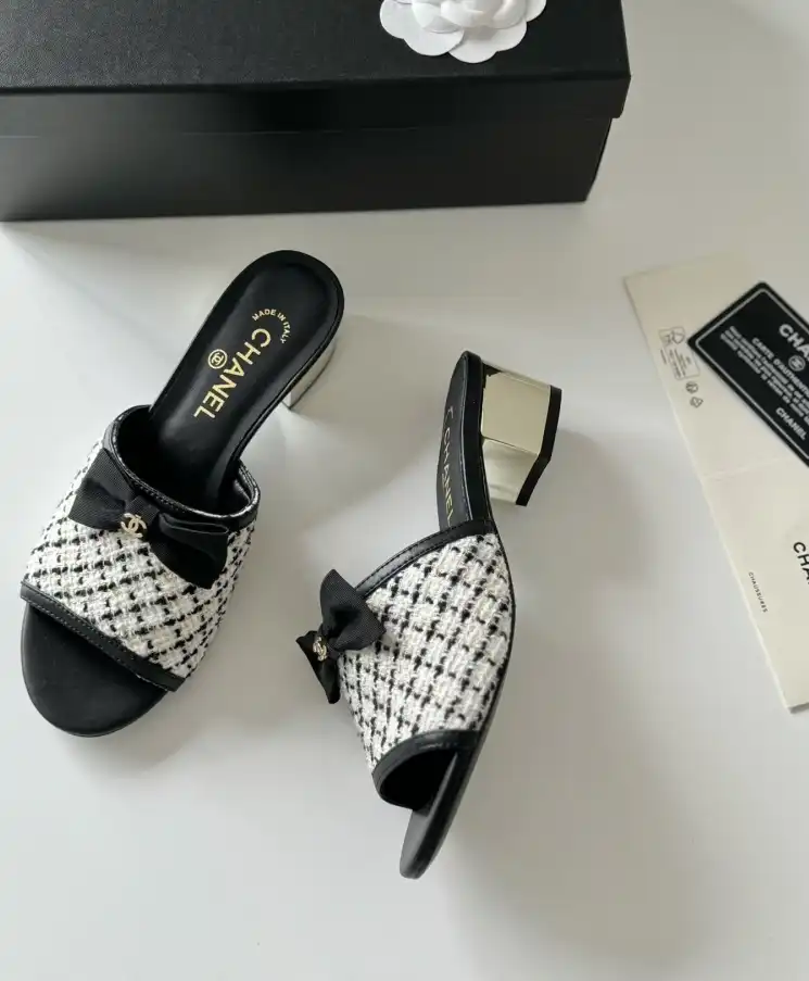 hype Chanel High Heels