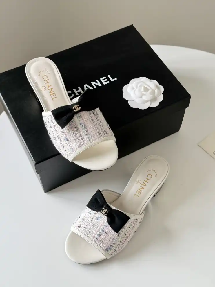 hype Chanel High Heels