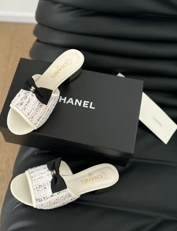 hype Chanel High Heels