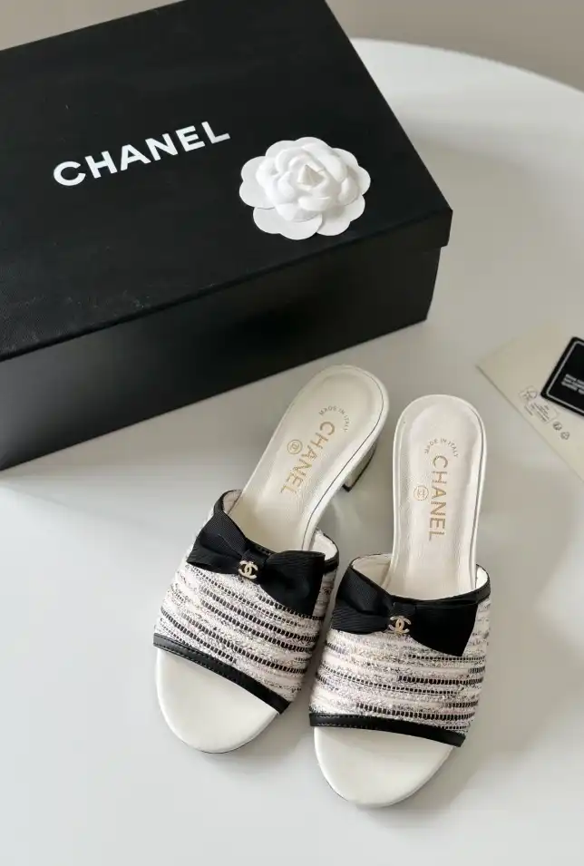 hype Chanel High Heels