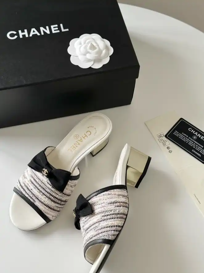 hype Chanel High Heels