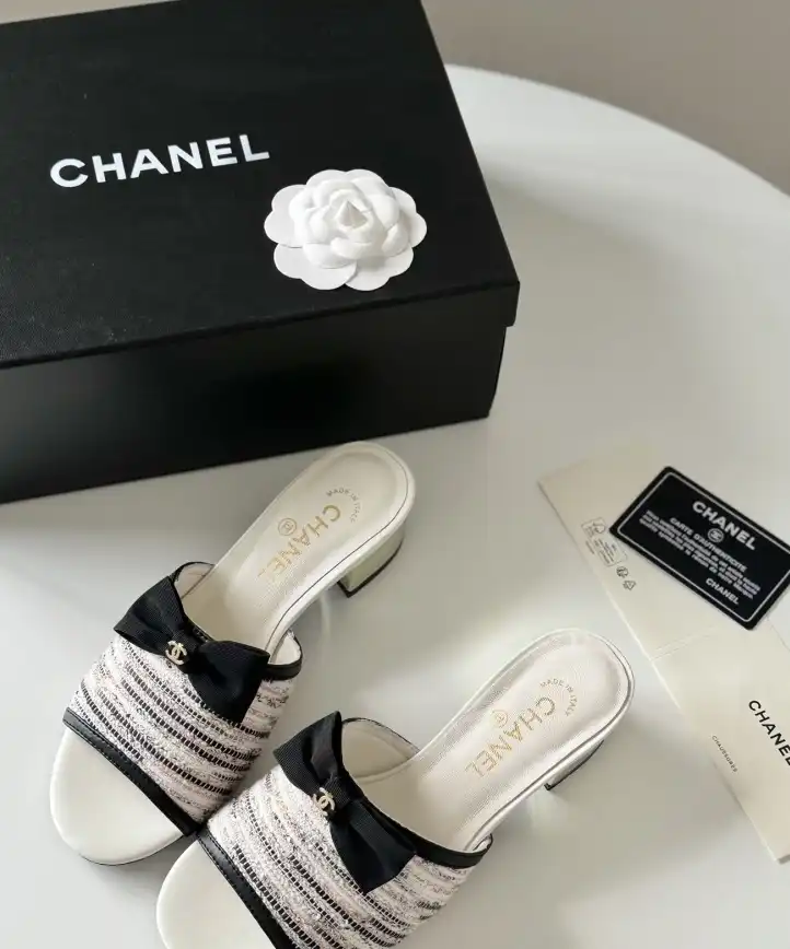 hype Chanel High Heels