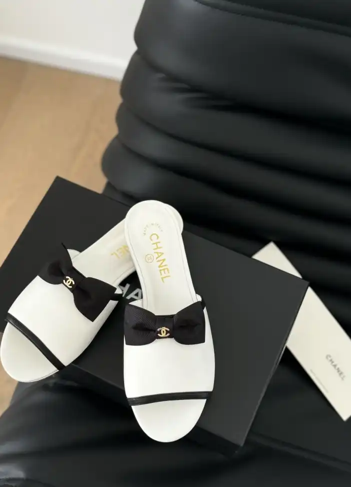 hype Chanel Slippers