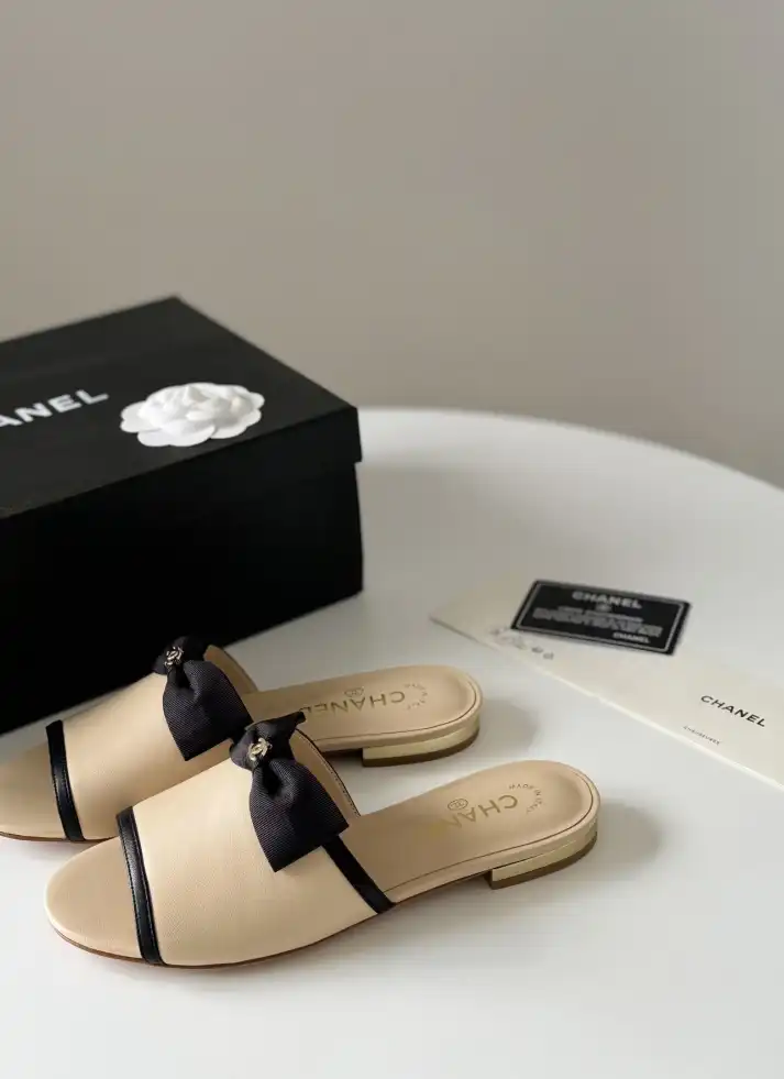 hype Chanel Slippers