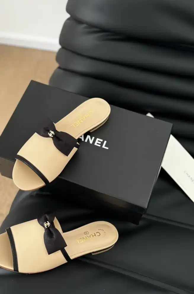 hype Chanel Slippers