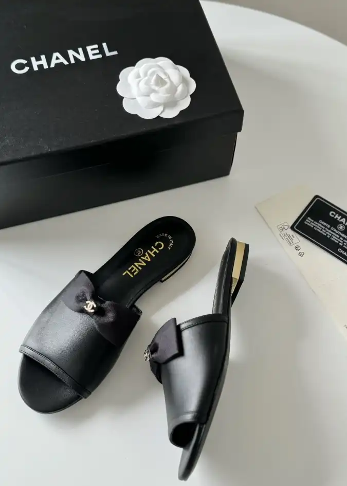 hype Chanel Slippers