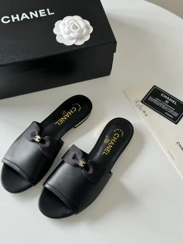 hype Chanel Slippers