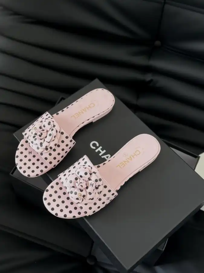 hype Chanel Slippers