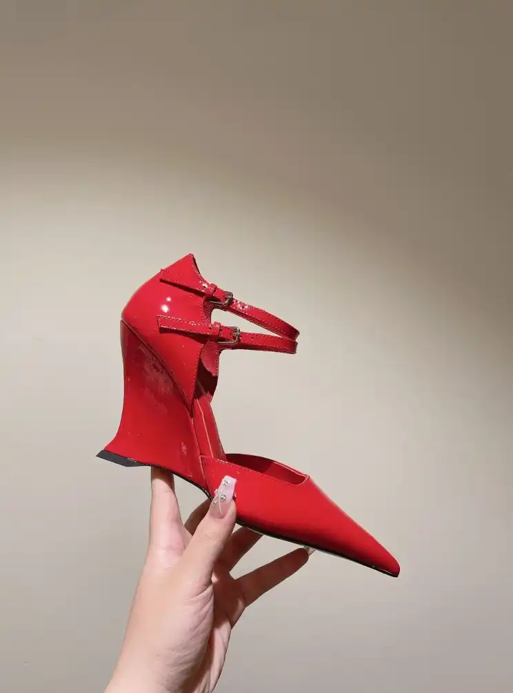 hype Ferragamo High Heels