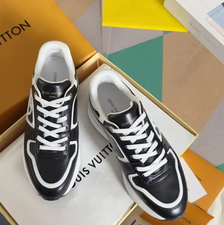 hype Louis Vuitton Sneakers