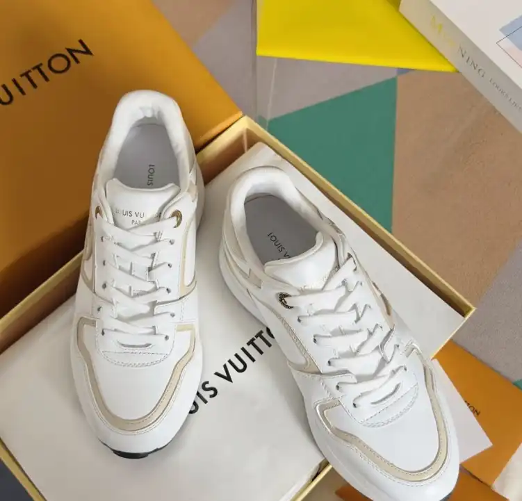 hype Louis Vuitton Sneakers