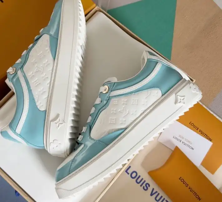 hype Louis Vuitton Sneakers