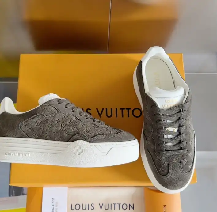 hype Louis Vuitton Sneakers