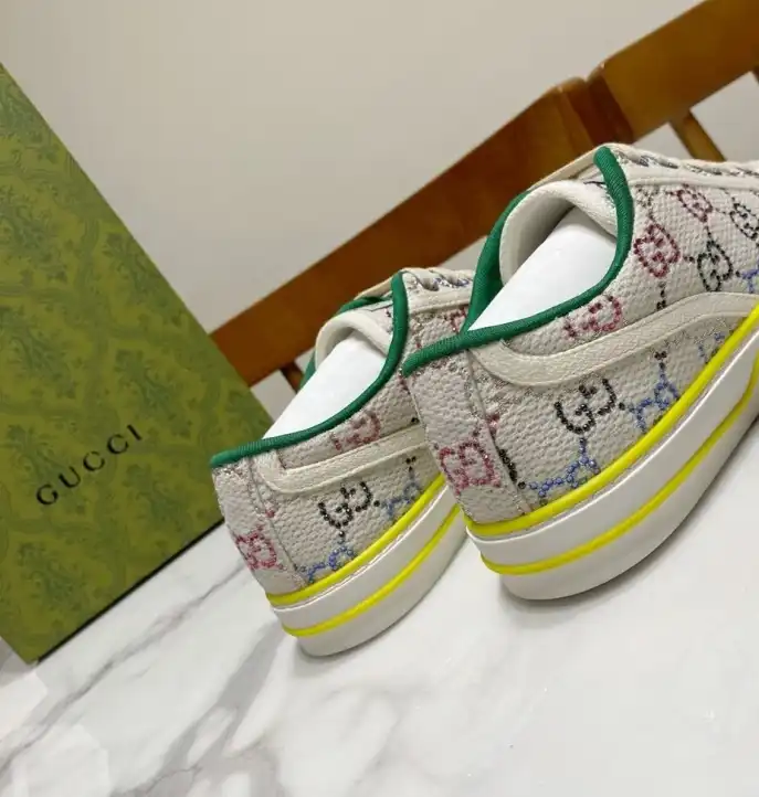 hype Gucci Sneakers