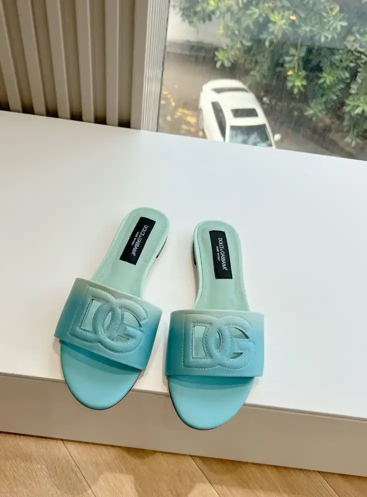 hype Dolce & Gabbana Slippers