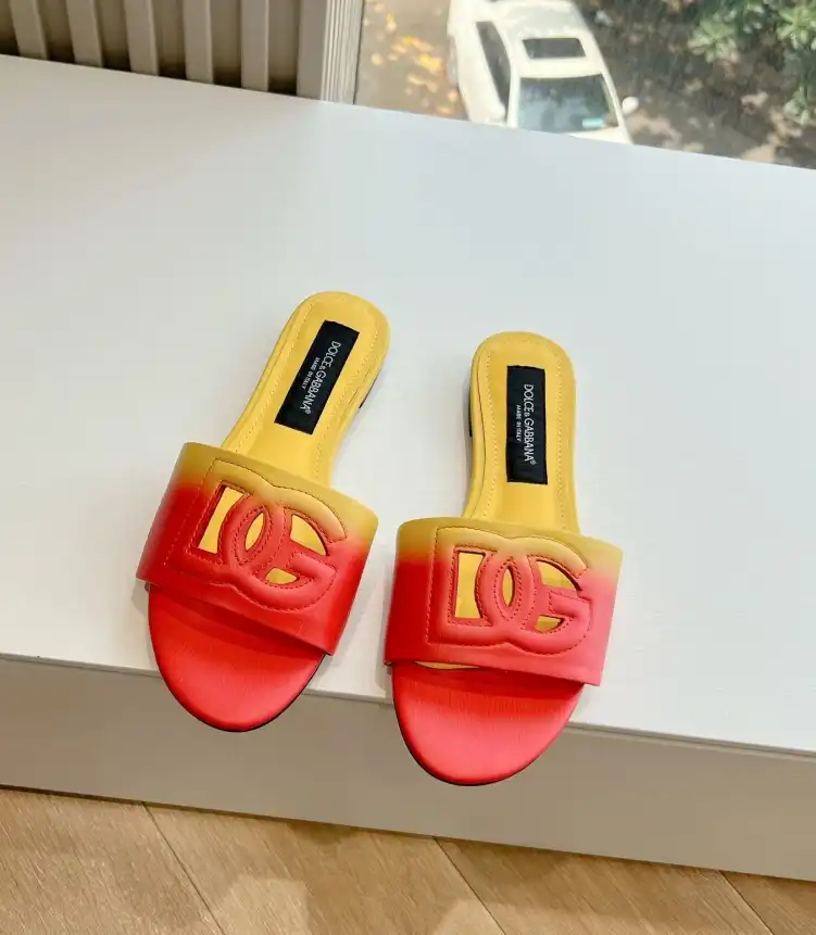 hype Dolce & Gabbana Slippers