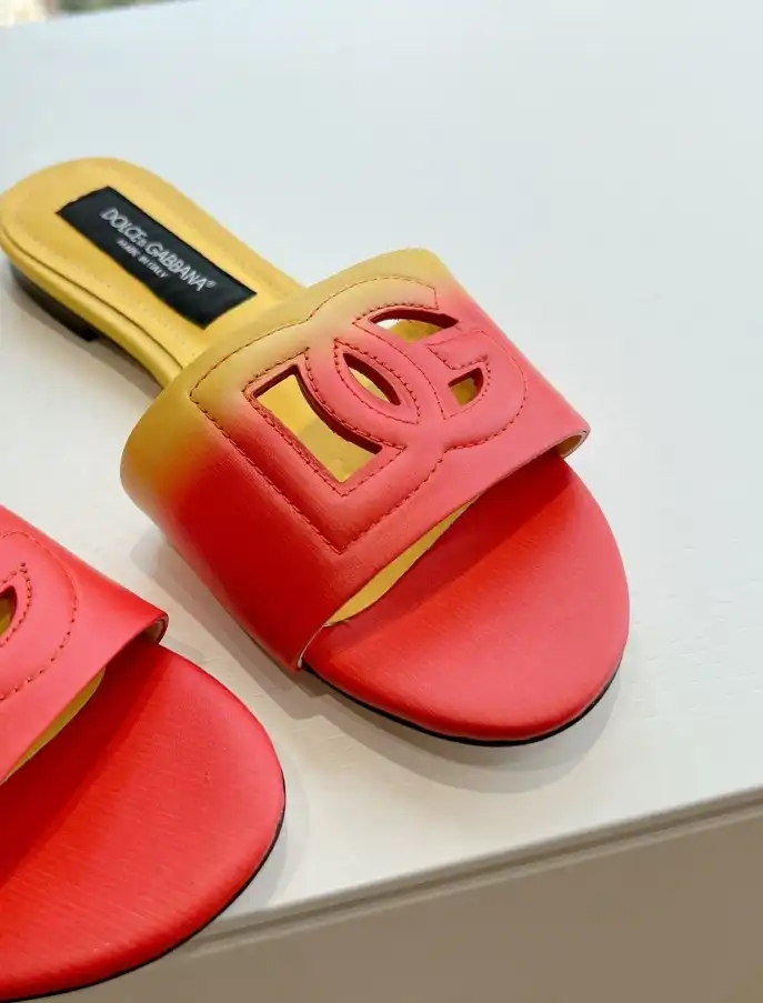 hype Dolce & Gabbana Slippers