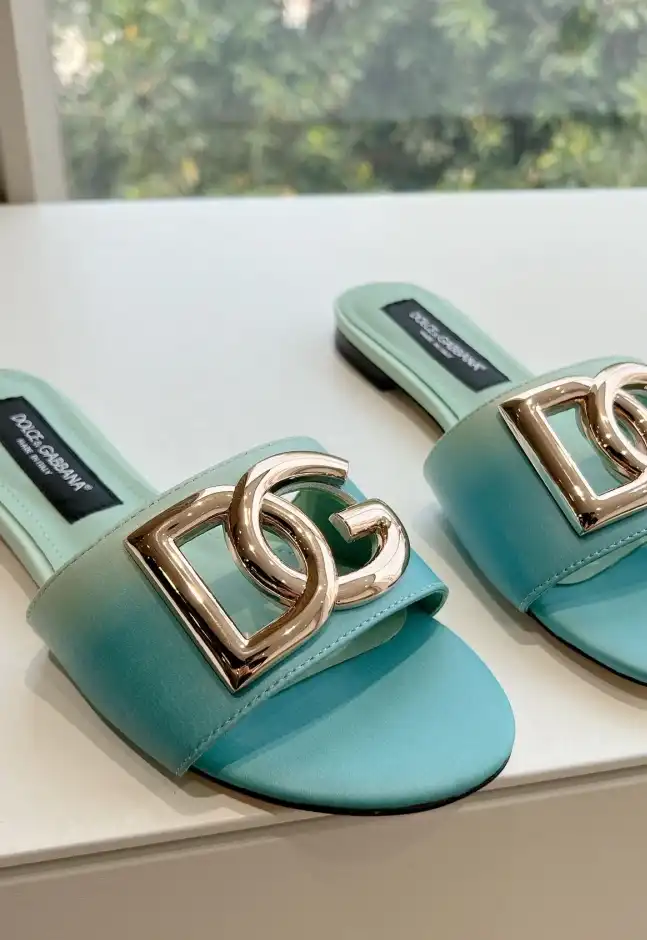 hype Dolce & Gabbana Slippers