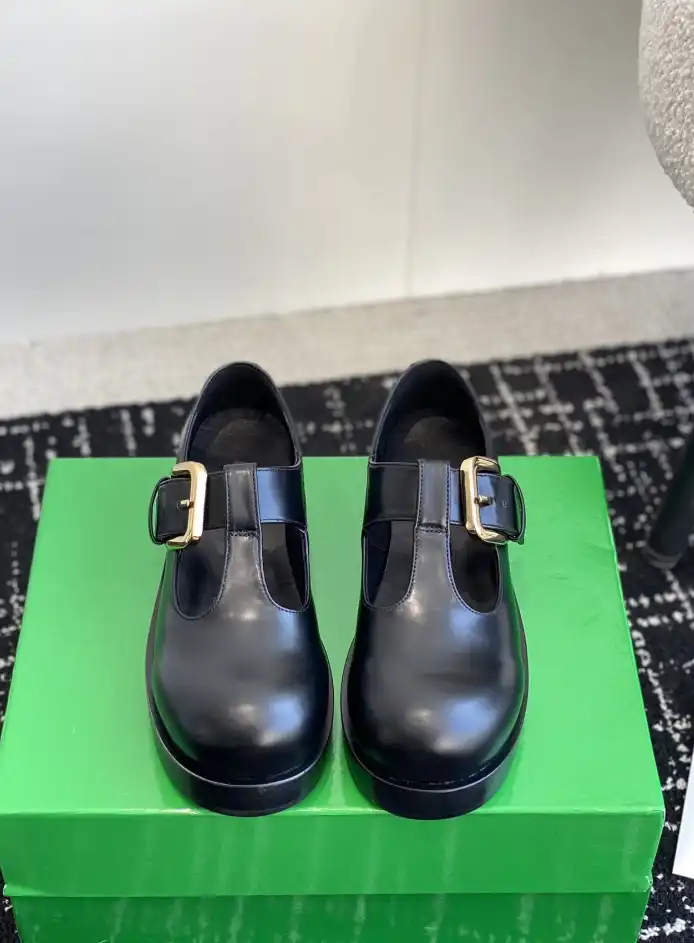 hype Bottega Veneta Leather Shoes