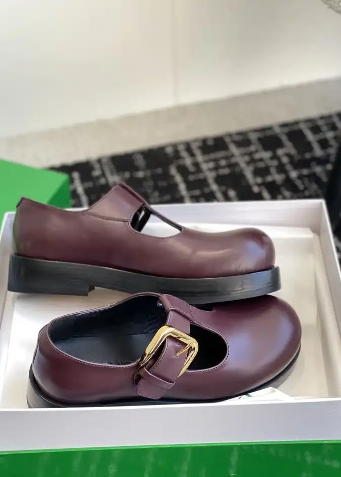 hype Bottega Veneta Leather Shoes