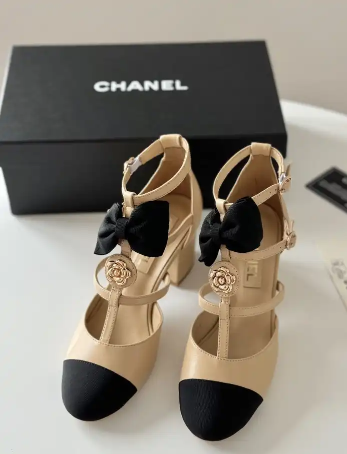 hype Chanel High Heels